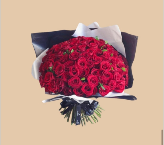 Imagen de Arreglo de flores - Ramo con 100 rosas ecuatorianas